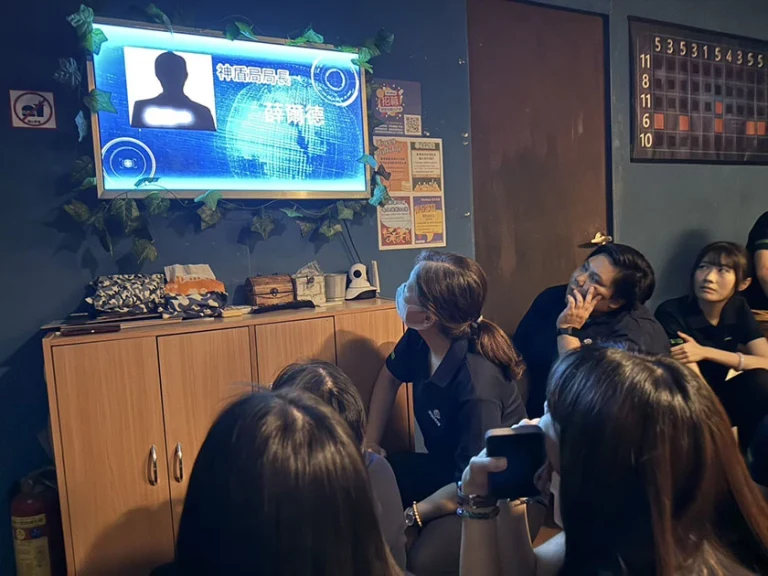 01-3-2escape-game2025-02